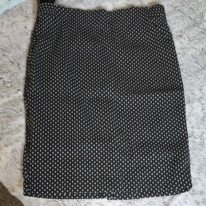 Black and Cream Patterned Pencil Skirt - Women's Size Large